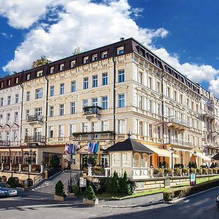 Krivan Hotel Karlsbad Exteriör bild